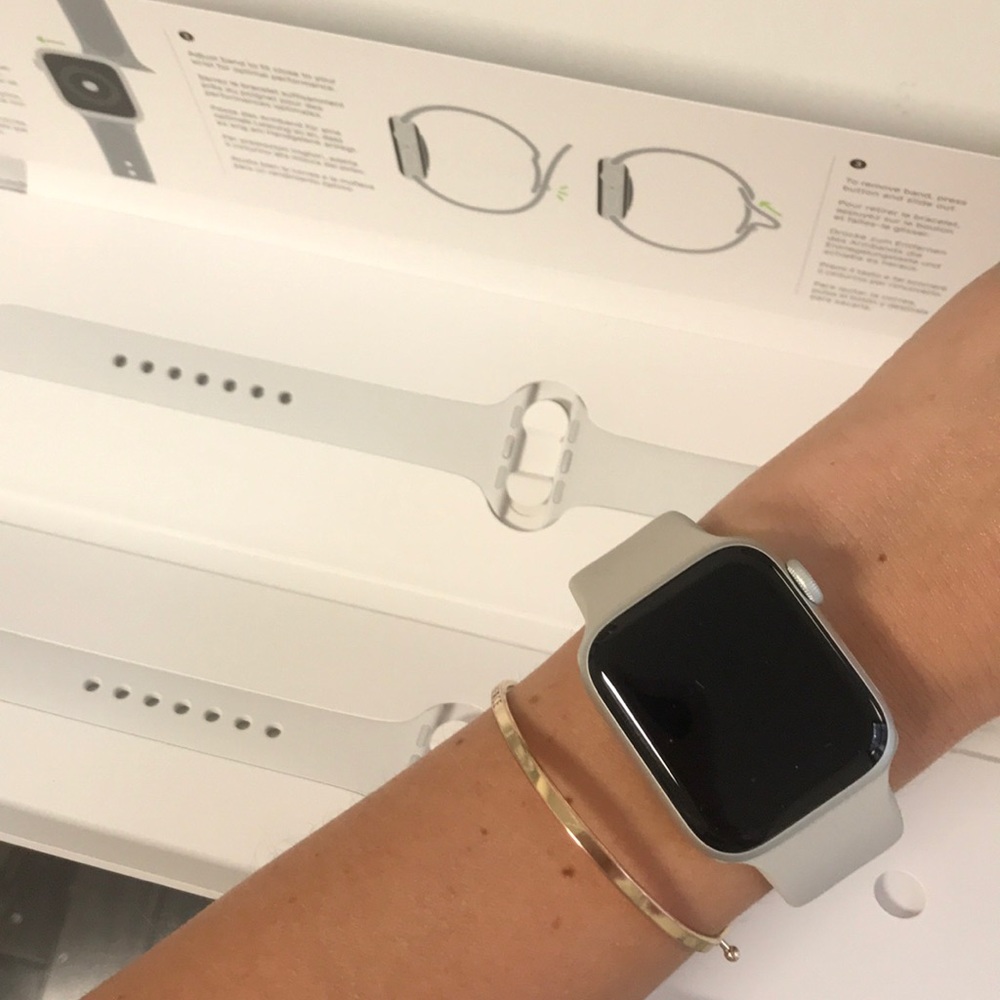 Apple Watch White Sport Band